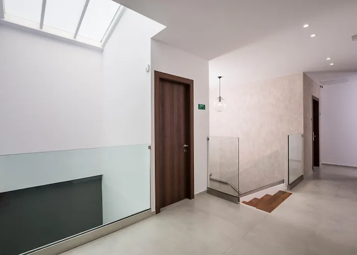 호텔 Central City Hotel