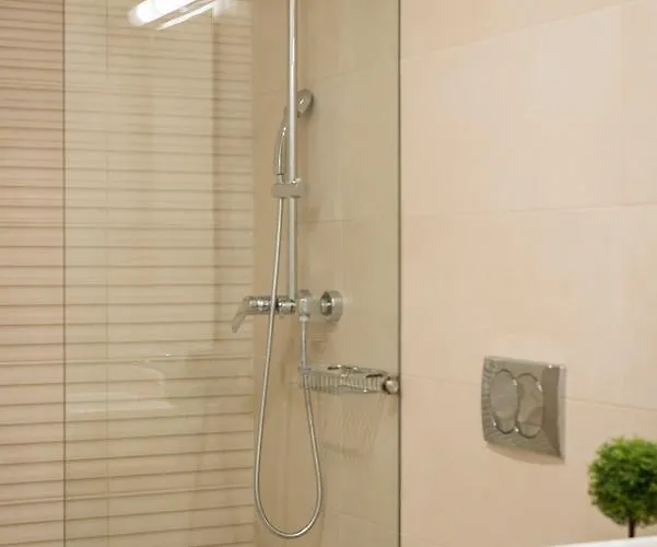 Central City Hotel 호텔 하니아