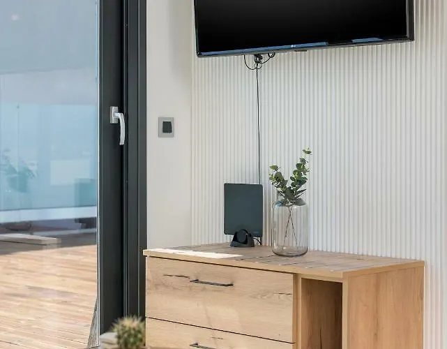 Central City Hotel 호텔