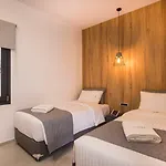 Central City Hotel فندق خانيا