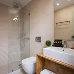 Central City Hotel Hotel