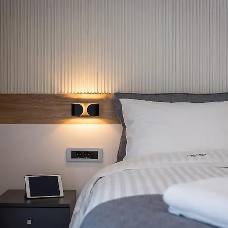 Central City Hotel 3* 하니아