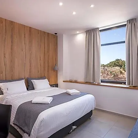 Готель Central City Hotel 3*