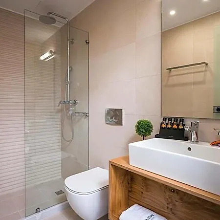 Готель Central City Hotel Ханья (Крит)