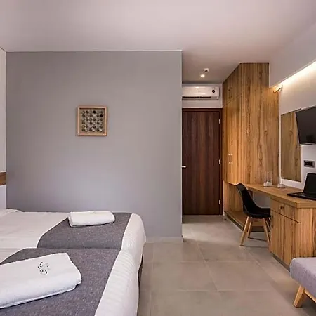 Готель Central City Hotel 3*