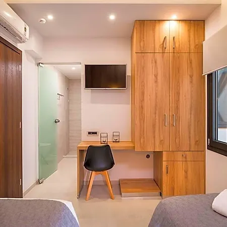 Готель Central City Hotel 3*