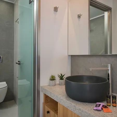 Готель Central City Hotel 3*