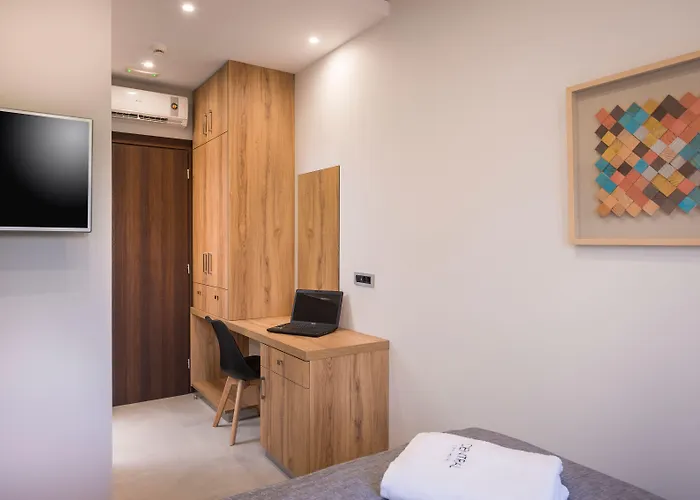 Central City Hotel 3* Chania (Crete)