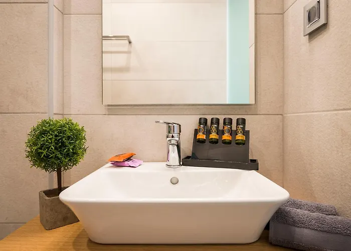 Central City Hotel 3* Chania (Crete)